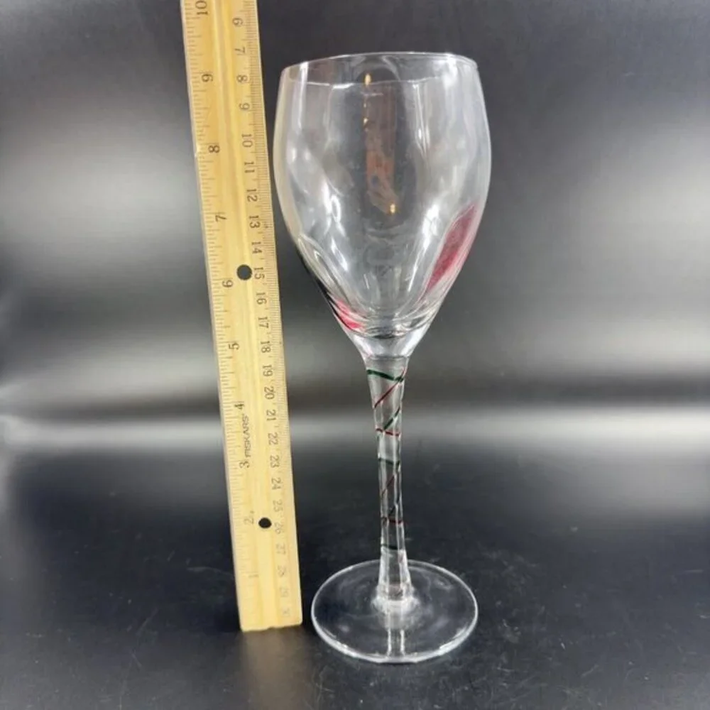 Pier‎ 1 Red Green Swirl Wine Goblet Drinking Glasses Optic Discontinued Set of 2